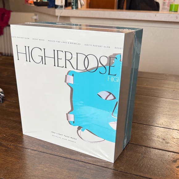 Higherdose Other - HigherDose Red Light Face Mask Unopened NWT